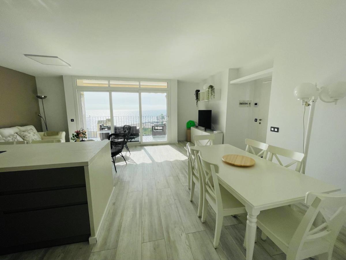 锡切斯La Marina2 Seaview With Amazing Terrace公寓 外观 照片